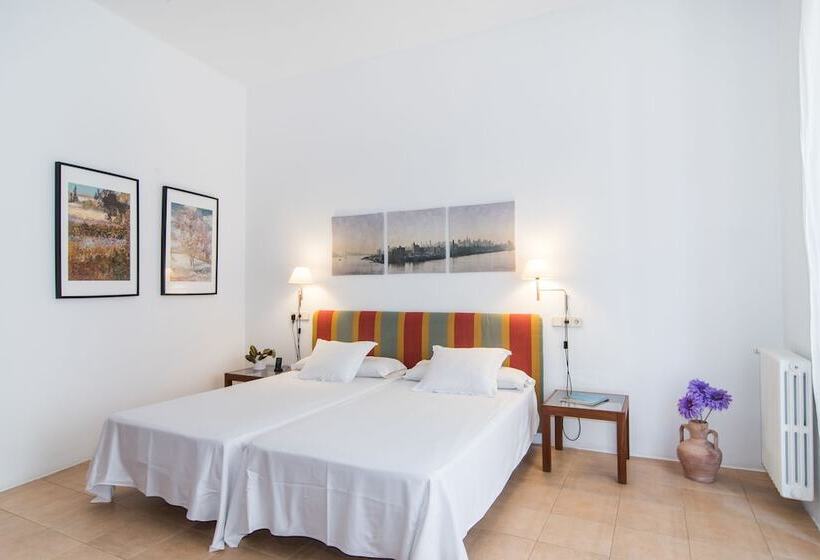 סוויטת ג'וניור, Can Moragues