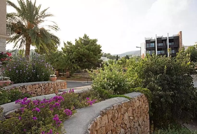 اتاق لوکس با تراس, Hospes Maricel Y Spa, Palma De Mallorca, A Member Of Design Hotels