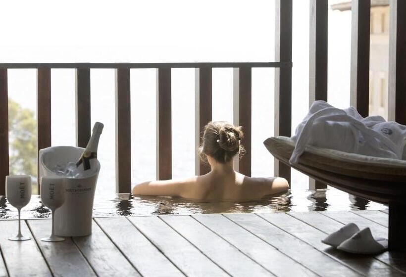 غرفة ديلوكس مزودة بتراس, Hospes Maricel Y Spa, Palma De Mallorca, A Member Of Design Hotels