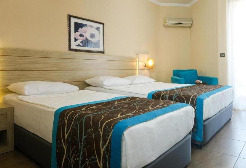 Семейный Номер, Kaila Beach Hotel   All Inclusive