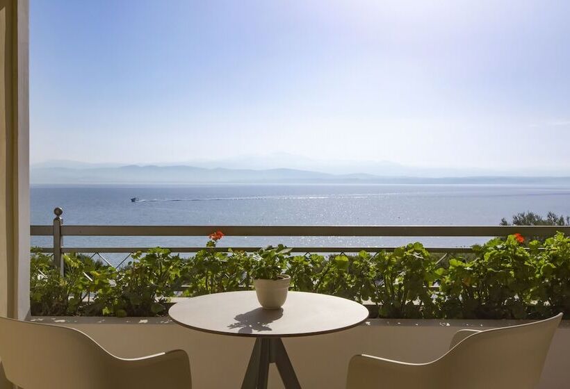 اتاق لوکس با چشم‌انداز دریا, Negroponte Resort Eretria