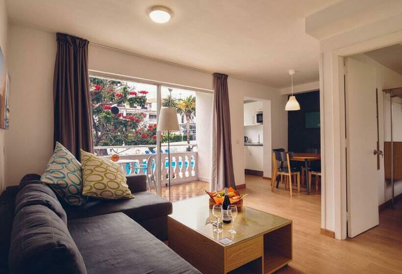 غرفة سوبيريور, Route Active