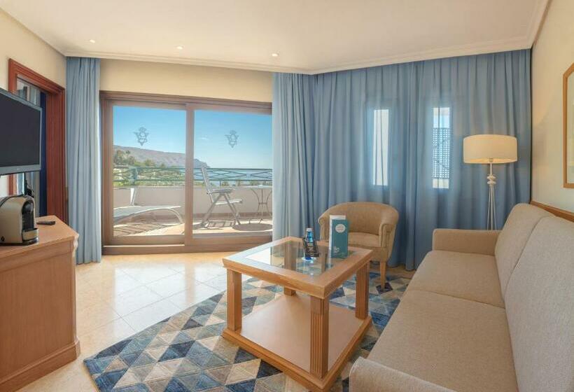 סוויטת ג'וניור, SH Villa Gadea