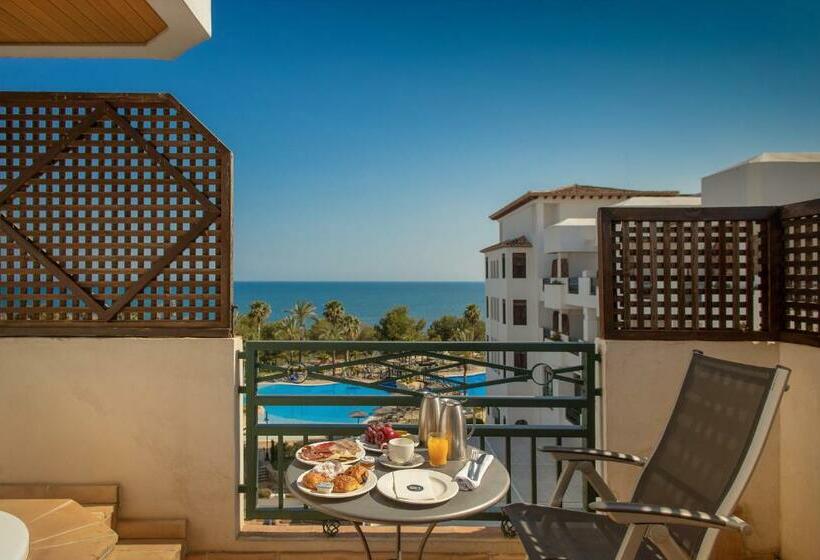 סוויטת ג'וניור, SH Villa Gadea