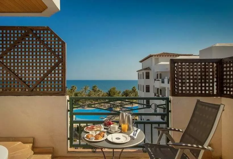 اتاق پرمیوم, SH Villa Gadea