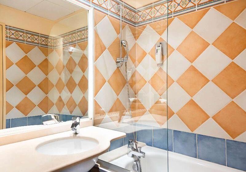 סוויטת ג'וניור, SH Villa Gadea