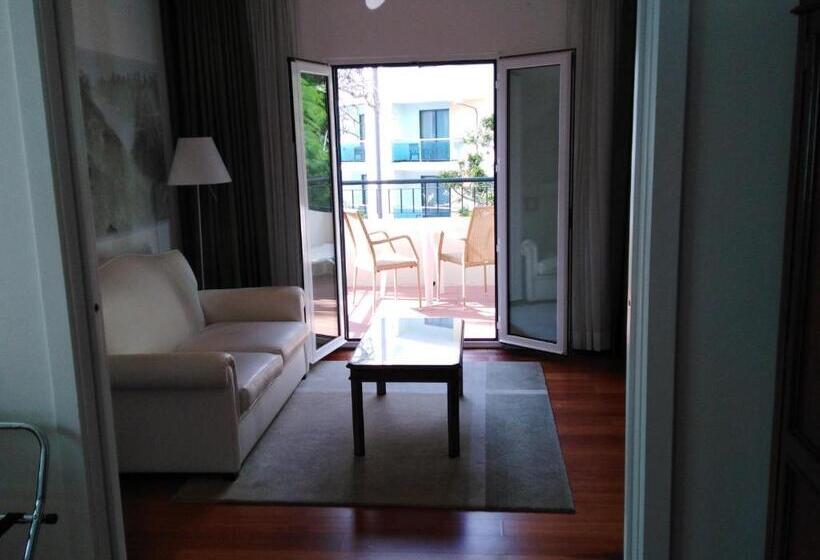 디럭스 룸 킹사이즈 침대, Vila Vicência