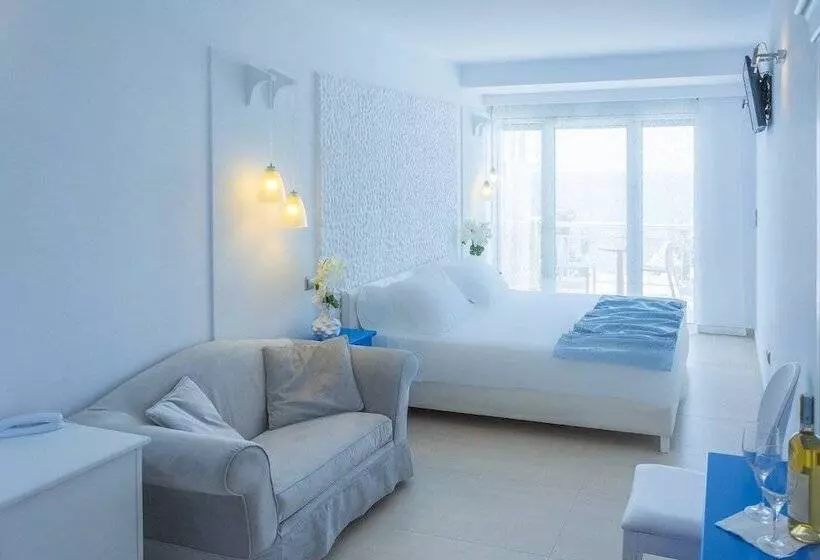 スーペリアースイート, Hydrele Beach Hotel & Village