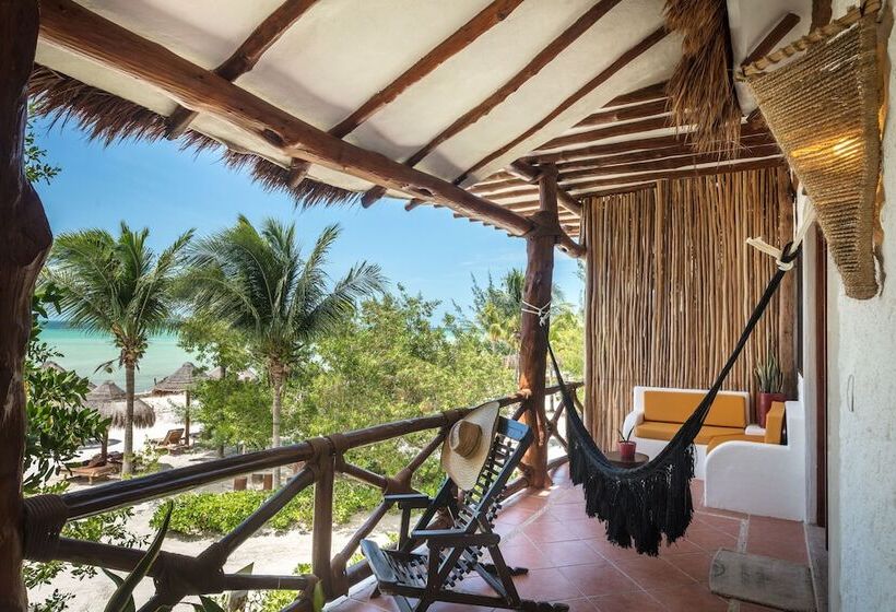 غرفة قياسية مطلّة علي البحر, Villas Flamingos