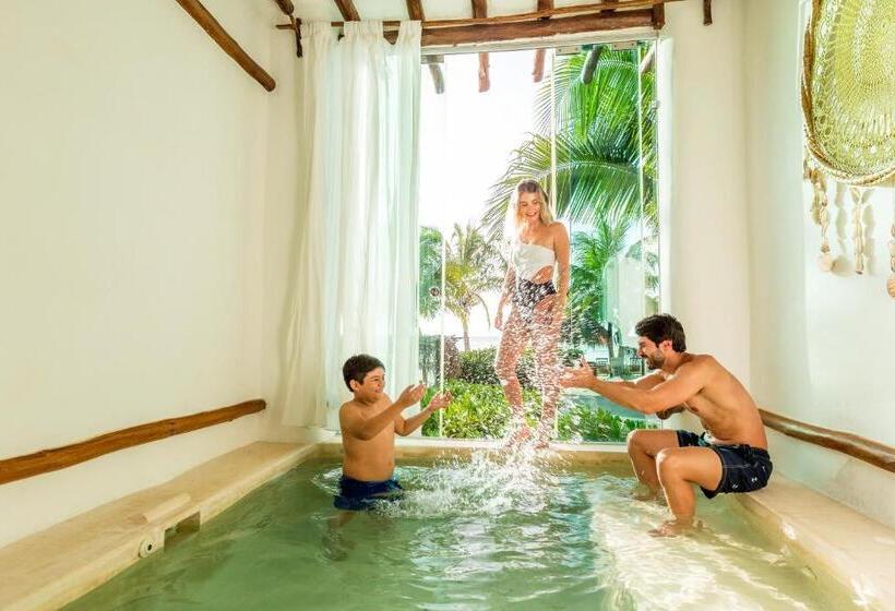 بنجلو قياسى, Villas Flamingos