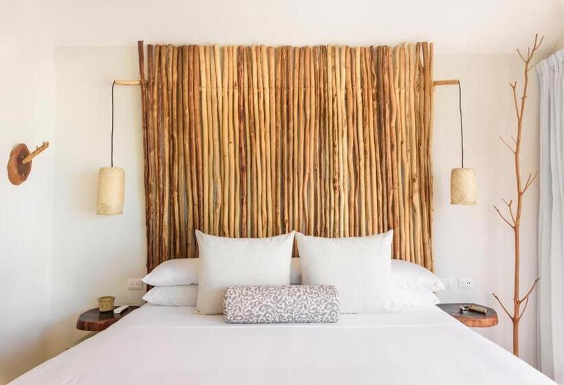 غرفة قياسية مطلّة علي البحر, Villas Flamingos