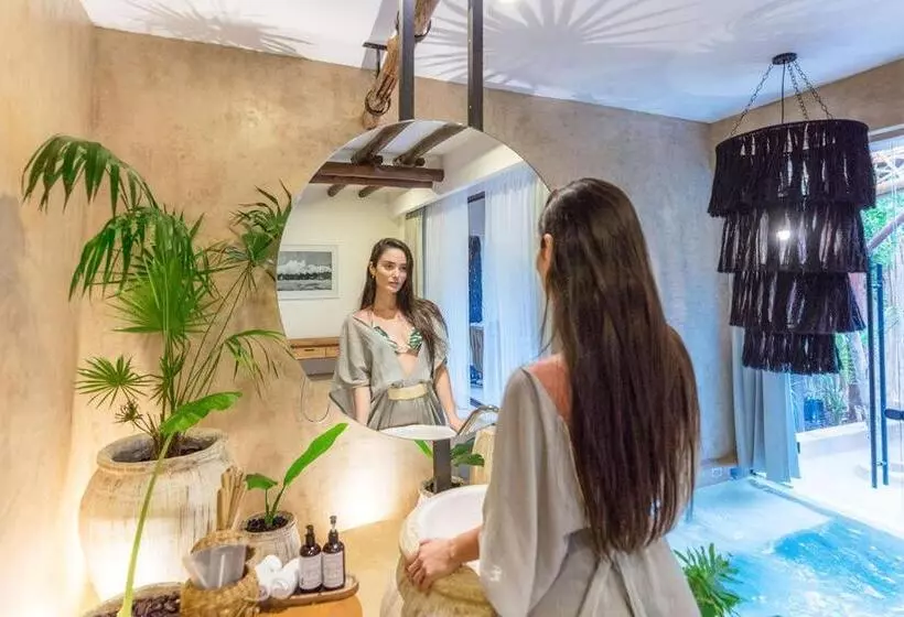 سوئیت جونیور با استخر, Villas Flamingos
