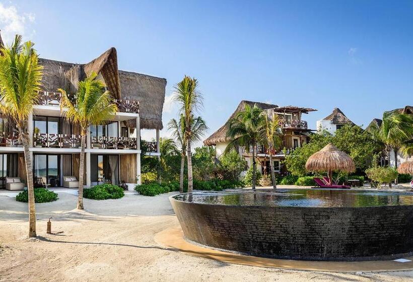 غرفة قياسية مطلّة علي البحر, Villas Flamingos