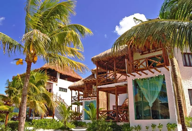 بانگلوی استاندارد, Villas Flamingos