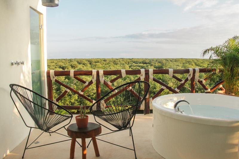 جناح مزوَّد بشرفة, Villas Flamingos