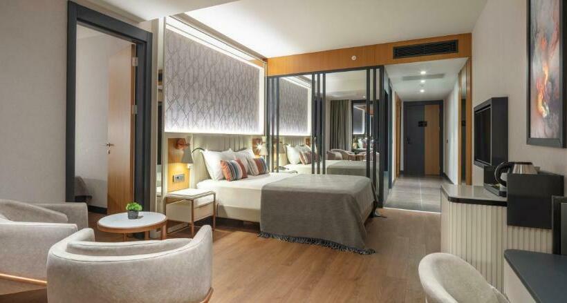 חדר משפחתי נוף לים, Mylome Luxury Hotel & Resort   Ultra All Inclusive