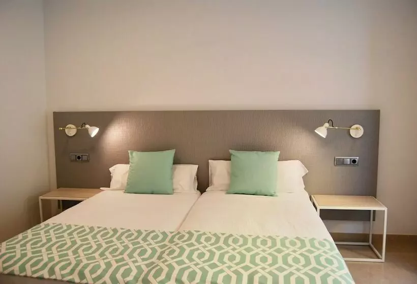 اتاق لوکس, Broncemar Beach Suites