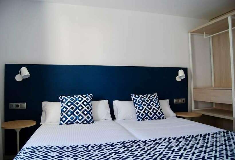 חדר משפחתי, Broncemar Beach Suites