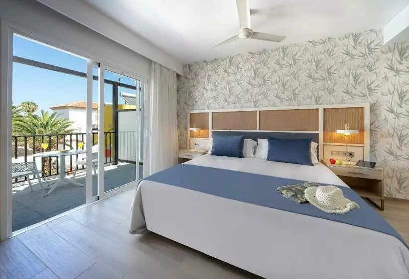 اتاق سوپریور با تخت بزرگ, Broncemar Beach Suites