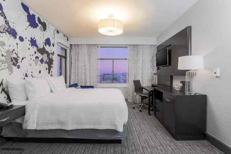 اتاق استاندارد با تخت بزرگ, Courtyard By Marriott San Francisco Union Square