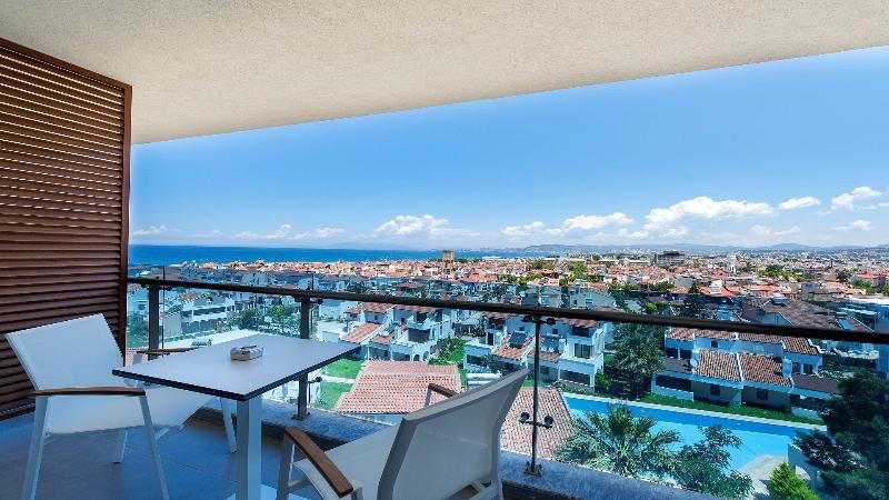 패밀리 룸 측면 바다 전망, Flora Garden Ephesus Hotel Kuåÿadasä±