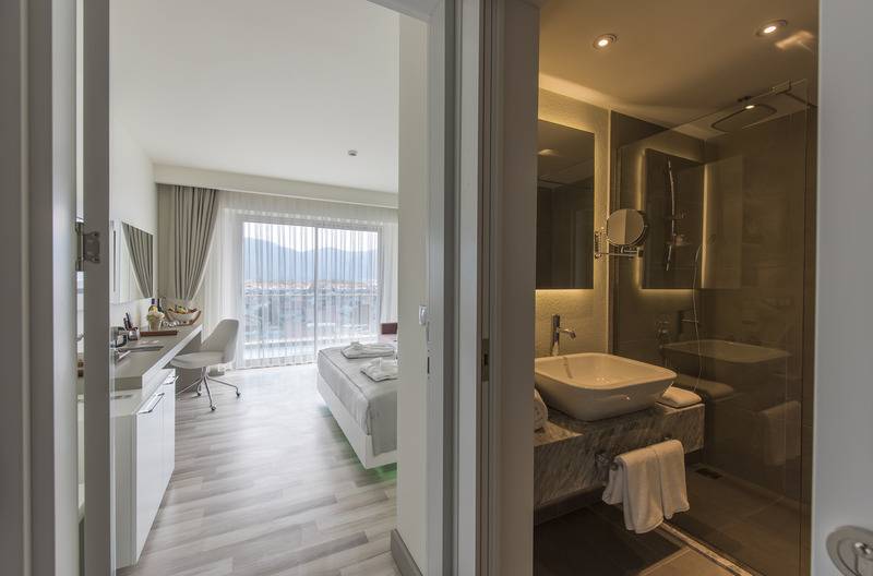 패밀리 룸 측면 바다 전망, Flora Garden Ephesus Hotel Kuåÿadasä±