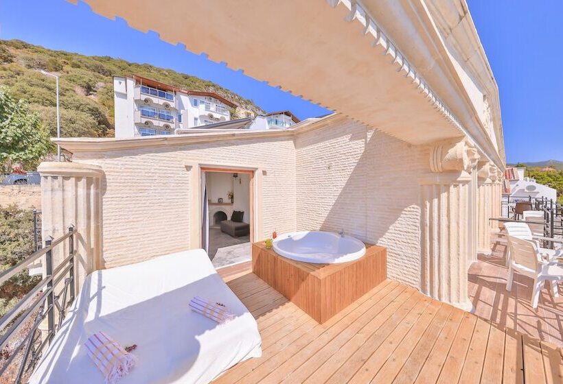 סוויטה משפחתית, Hera