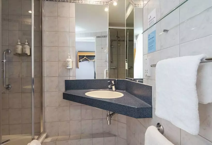 اتاق استاندارد, Holiday Inn Express Bristol City Centre, An Ihg