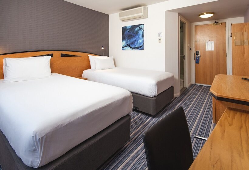 스탠다드 룸, Holiday Inn Express Bristol City Centre, An Ihg