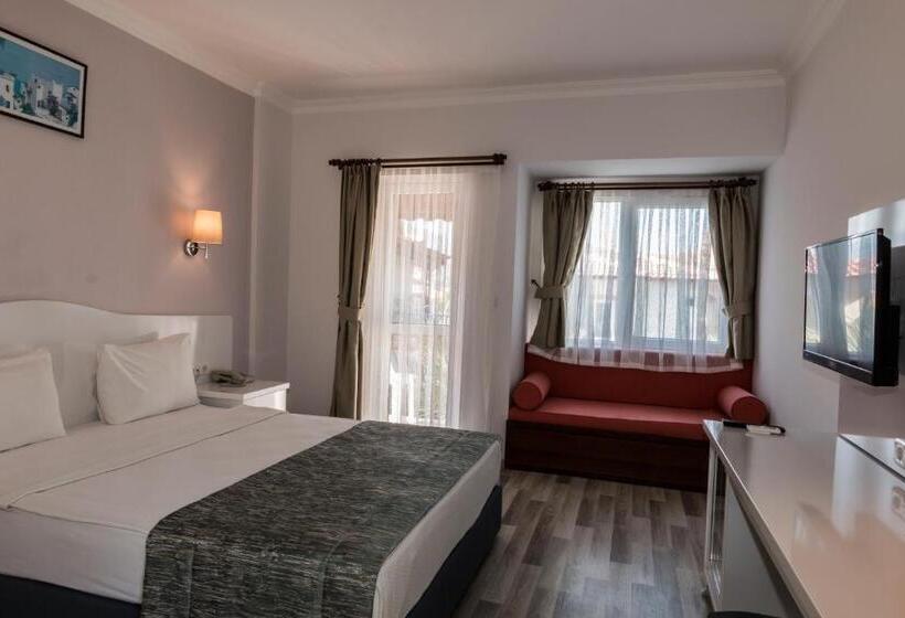 Полулюкс с Балконом, Karbel Hotel   All Inclusive