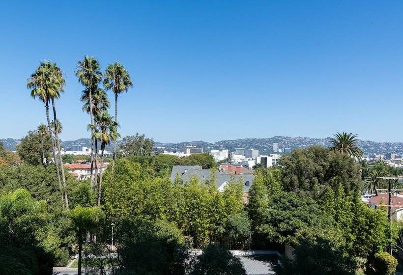 غرفة بريميوم, Cameo Beverly Hills