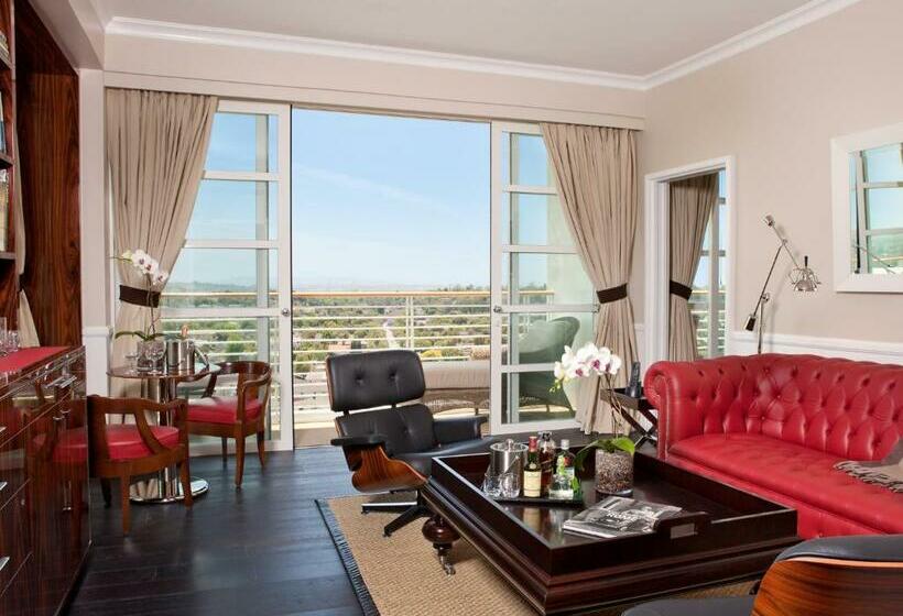 جناح كلاسيكي, Cameo Beverly Hills