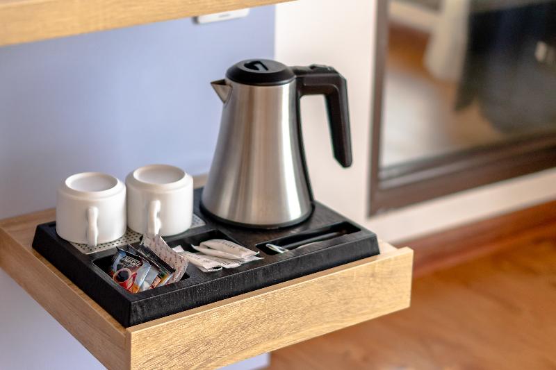 جناح كلاسيكي, Cameo Beverly Hills