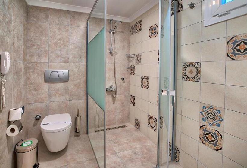 スタンダードルーム, Pirate S Beach Club