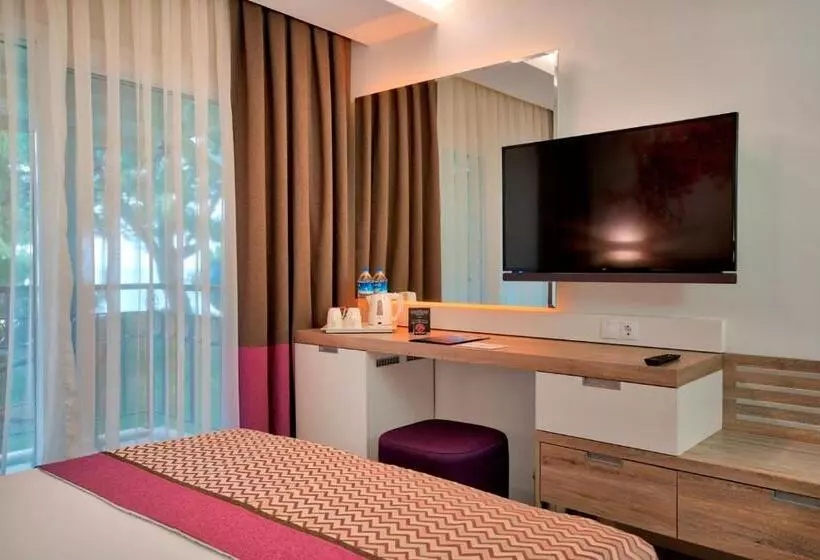 اتاق استاندارد, Pirate S Beach Club
