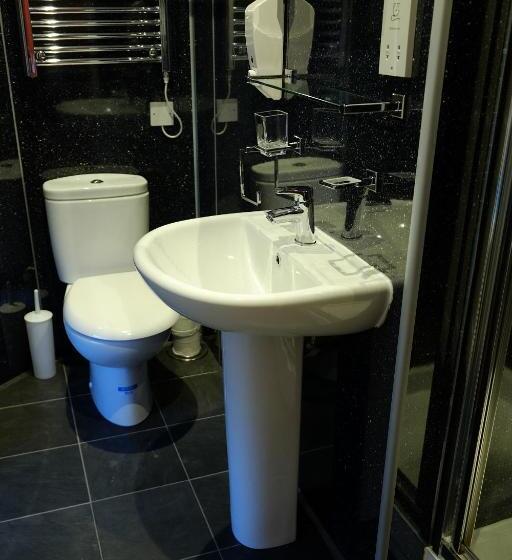 4인용 스탠다드 룸, Regent House Hotel   City Centre