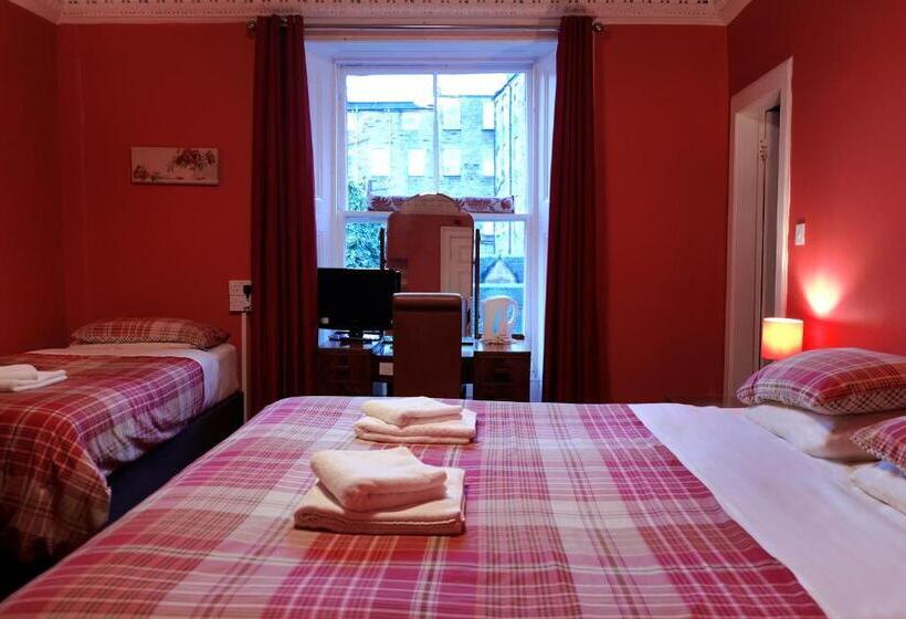 4인용 스탠다드 룸, Regent House Hotel   City Centre