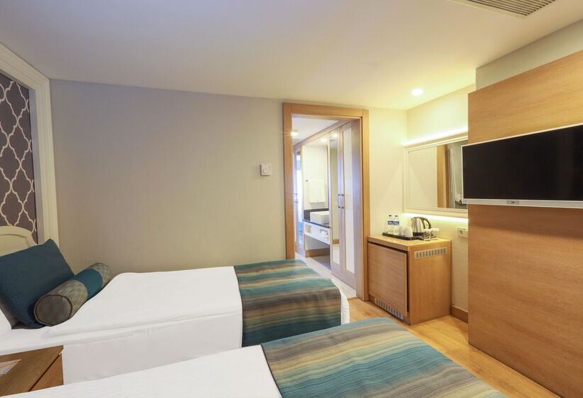 اتاق خانوادگی, Sherwood Exclusive Lara