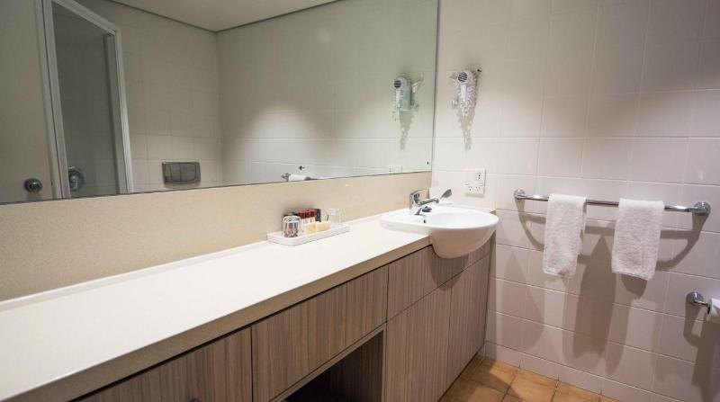 اتاق خانوادگی, Sherwood Exclusive Lara