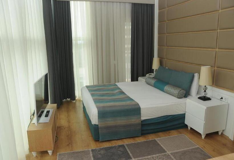 اتاق خانوادگی, Sherwood Exclusive Lara