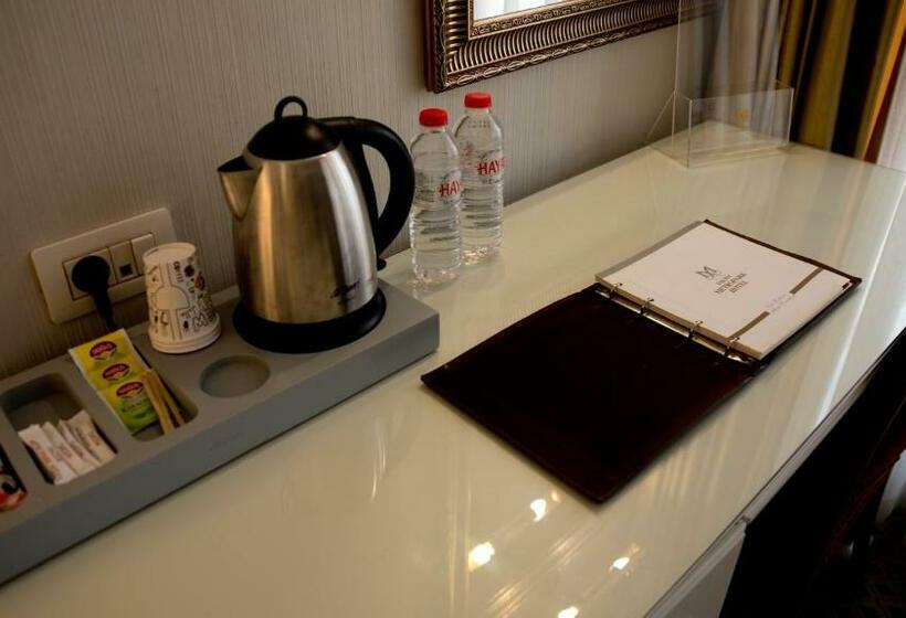 اتاق خانوادگی, Taksim Metropark