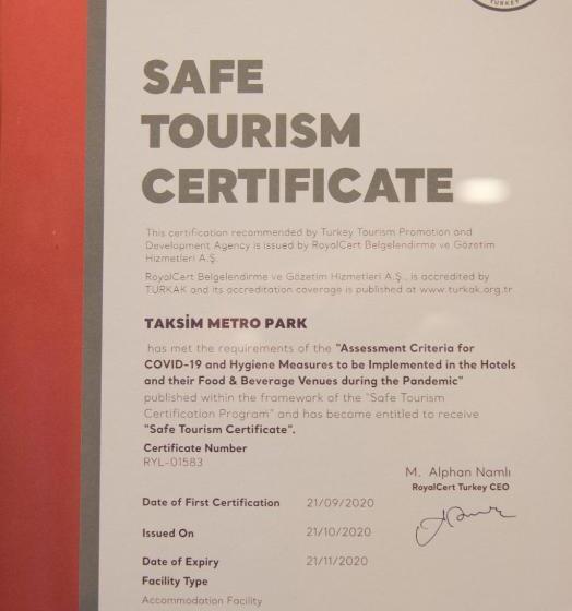 اتاق خانوادگی, Taksim Metropark