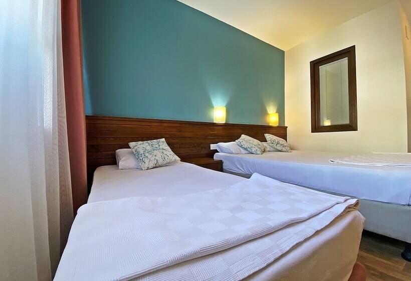 Номер Стандарт Трехместный, Zehra Tatil Köyü  Halal All Inclusive