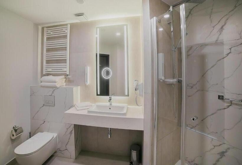 スーペリアールーム, B&b Hotel Warsaw East