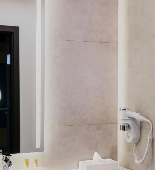 キングサイズベッドのスーペリアルーム, B&b Hotel Warsaw East