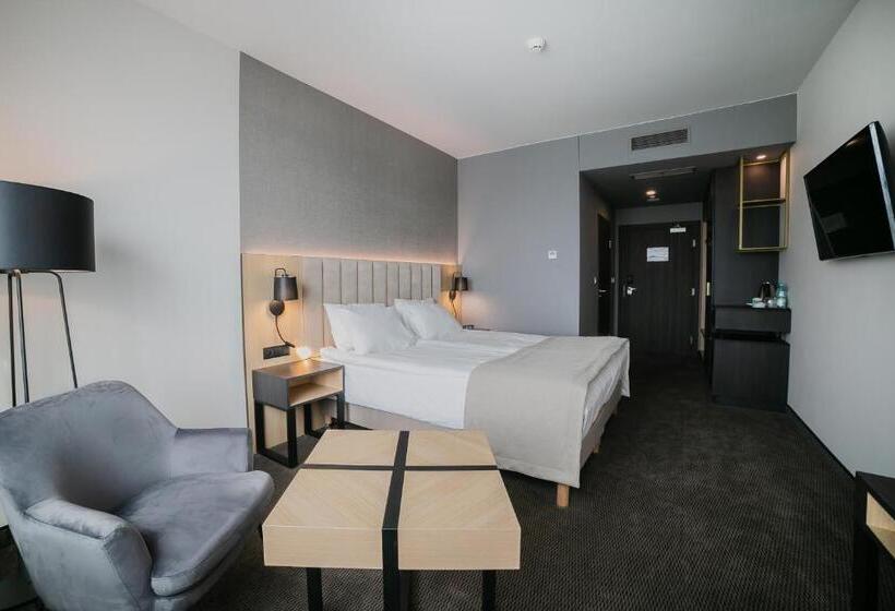 キングサイズベッドのスタンダードルーム, B&b Hotel Warsaw East