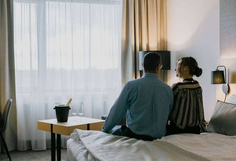 Номер Стандарт, B&b Hotel Warsaw East