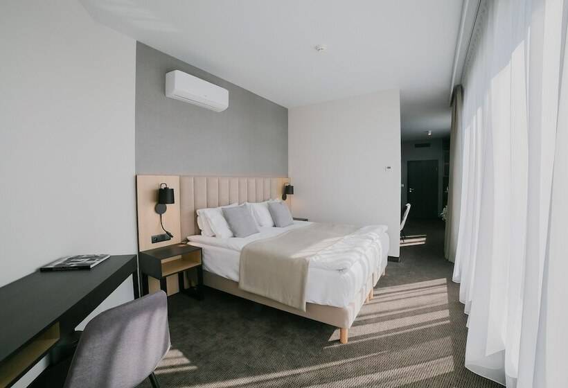 身障者適用スタンダードルーム, B&b Hotel Warsaw East