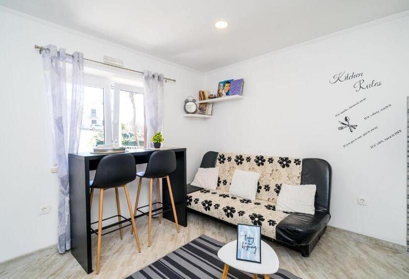 Апартаменты 1 Спальня с Террасой, Guest House Godimento