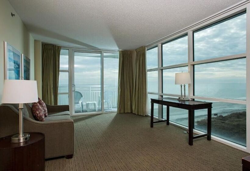 سوئیت پریمیوم 3 خوابه, Seaside Resort